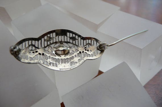 Sterling Art Deco Filigree Green Stone Pin/Sterli… - image 3