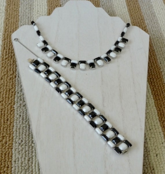 Weiss Art Deco/Weiss Black and White Necklace Bra… - image 4