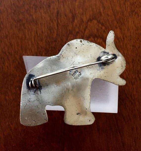 Vintage 1940s Signed Coro Silver Elephant Pin/Cor… - image 6