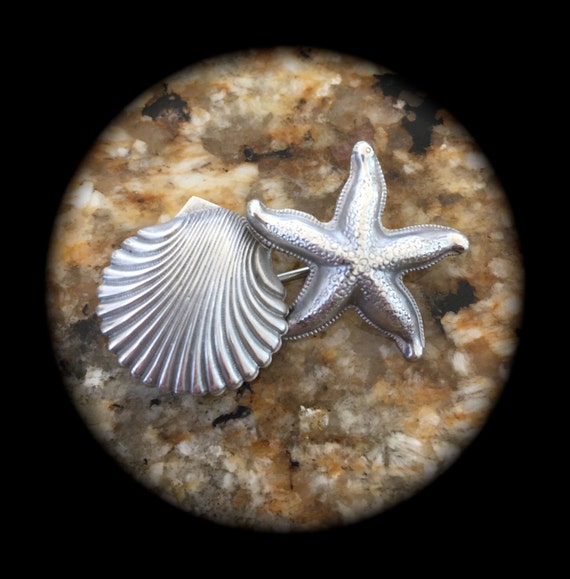 Beau Sterling Star Fish Clam Shell Pin, Sterling S