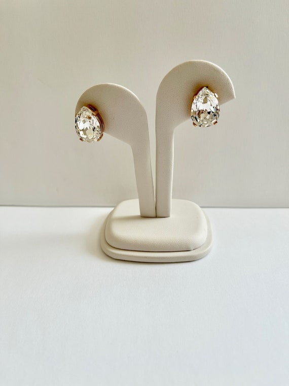 CINER Rhinestone Earrings/CINER Clear Rhinestone  Pear Shaped Earrings/Signed Ciner Pear Tear Drop Shaped Clear Rhinestone Clip On Earrings