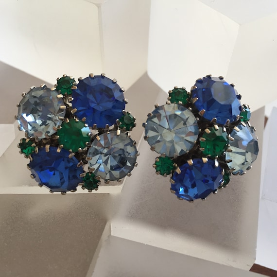 Weiss Blue Rhinestone Earrings/Weiss Lt Blue Sapph