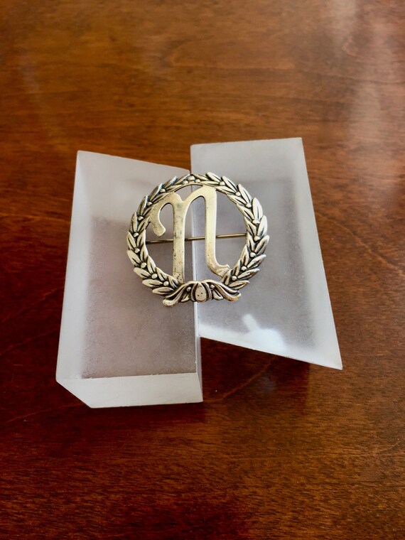Vintage Monogram Initial N Pin/Sterling Silver Initial N Pin/Sterling Silver Initial Pin/Sterling Initial N Wreath Pin/Sterling Initial Pin