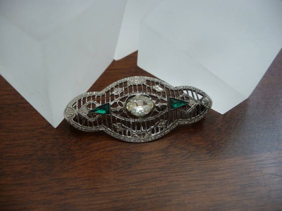 Sterling Art Deco Filigree Green Stone Pin/Sterlin