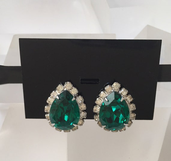 Kramer GREEN Rhinestone Earrings/Kramer Pear Cut Rhinestone Earrings/KRAMER Green Pear Teardrop Cut Rhinestone Earrings/Kramer GreenEarrings