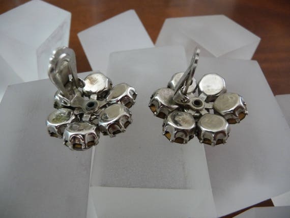 Vintage Weiss Grey Rhinestone Earrings/Weiss Smok… - image 4