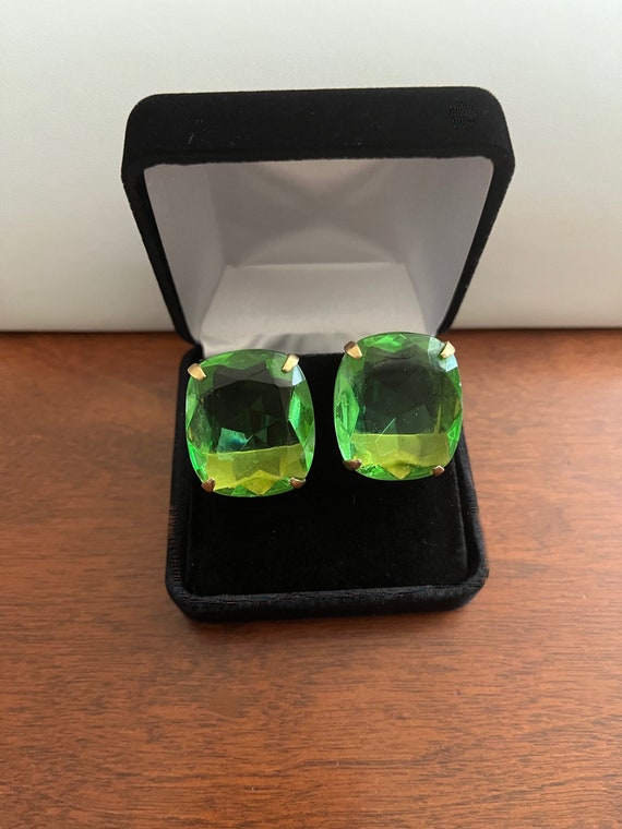 Kramer Earrings/Kramer Earrings with GREEN Square 