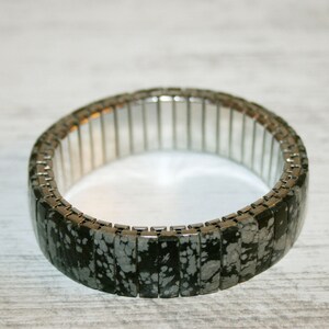 Extendable bracelet in natural stone, black and gray tones /Vintage 80s/ Fashion Jewelry/gift for her/ christmas gift/ unisex