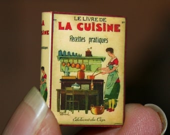 La Cuisine, Livro de receitas, CU7 -DOLLHOUSE Miniatures - Livros em miniatura feitos à mão artesanalmente escala 12 - CosediunaltroMondo Itália
