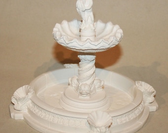 Baño para pájaros, fuente con querubín - CASA DE MUÑECAS Jardín en miniatura - Muebles de exterior - Miniaturas artesanales hechas a mano escala 12 - CosediunaltroMondo