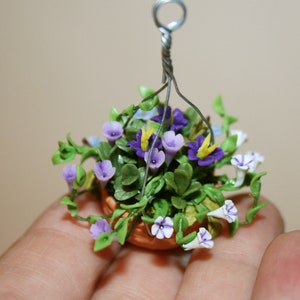 DOLLHOUSE Miniatures  " Hanging, Flowers vase "  Scale 1/12 Artisan handmade miniature. CosediunaltroMondo Italy