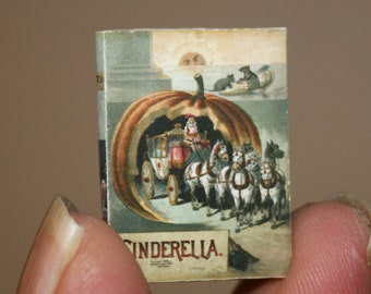 FABLES BOOK, F17 -DOLLHOUSE Miniatures -Children&#39;s storybook - Artisan Handmade Miniature in 12th scale - CosediunaltroMondo Italy