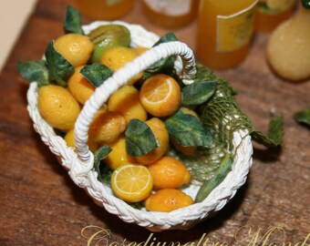 DOLLHOUSE MINIATURES "Basket with lemons " - Artisan Handmade Miniature in 12th scale. From CosediunaltroMondo Italy
