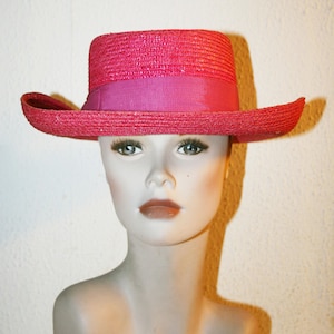 Straw Women&#39;s Sun Hat - fuchsia color- cocktail -Boho style - Braided straw -ITALIAN STRAW HAT