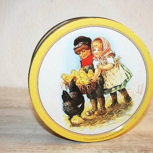 RARE! Vintage Advertising tin Cookies box- Gille Swedish Ginger Snaps -Children - Chickens - Christmas gift- Gift for her