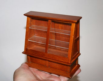 DOLLHOUSE MINIATURES " Tall Display Counter for Bakery Store or Shop " Artisan Handmade Miniature in 12th scale. From CosediunaltroMondo