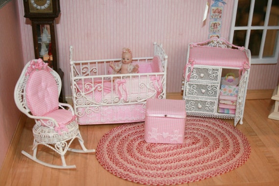 Baby doll house online room