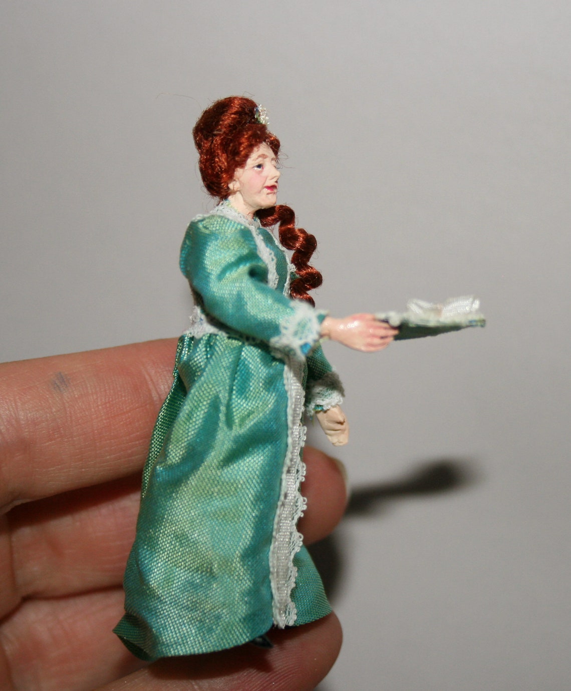 1 24 scale dolls house accessories