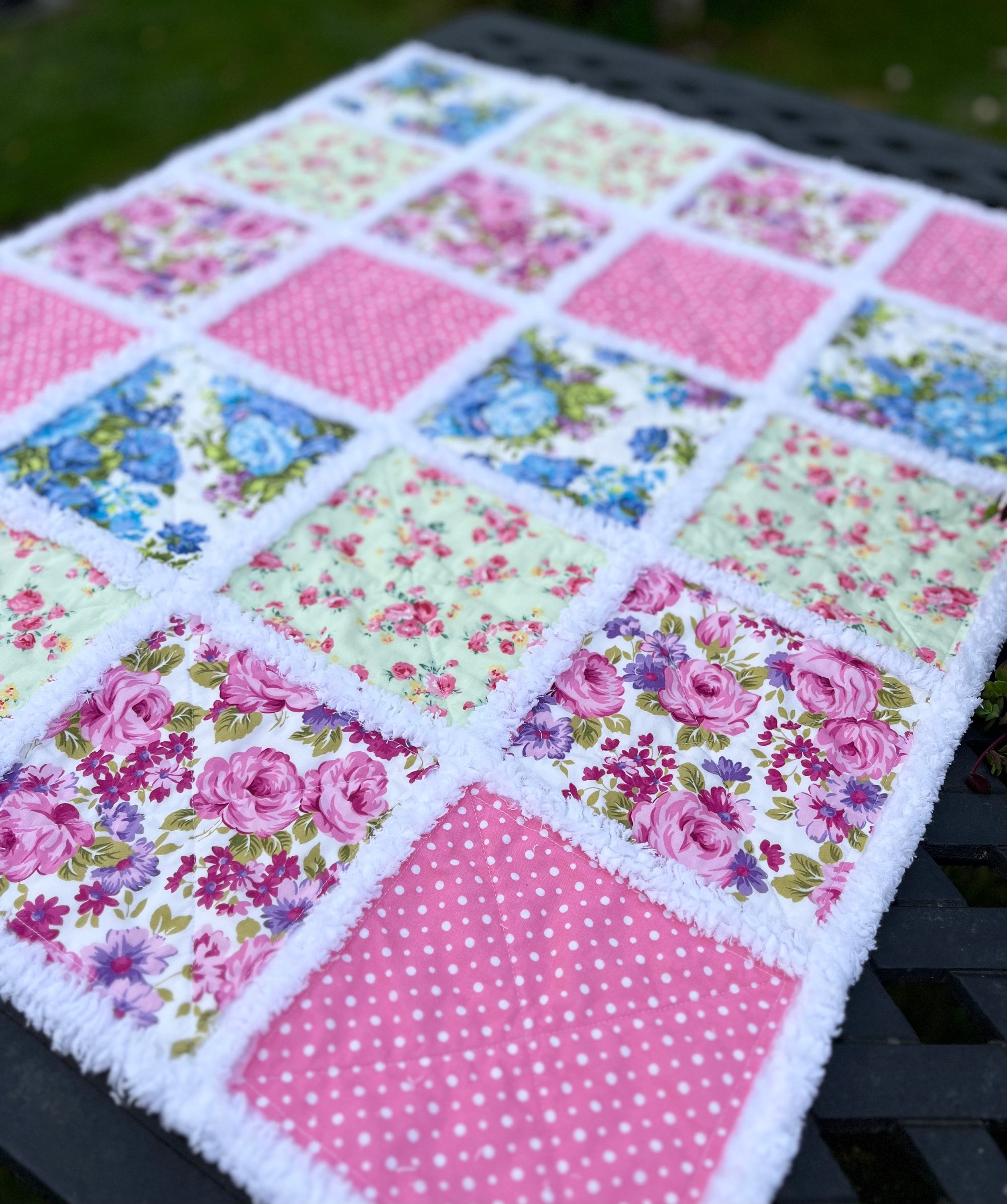 Fully Reversible Double Sided Rag Quilt Tutorial by Raewyn Stewart (Instant Download) Etsy