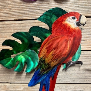 Metal Macaw Yard Art/Fence Art/Home Decor/Tropical