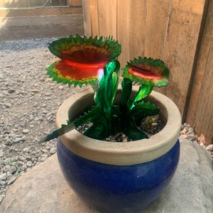 Metal Art Venus Fly Trap w/Metal Fly - Indoor/Outdoor Metal Plant