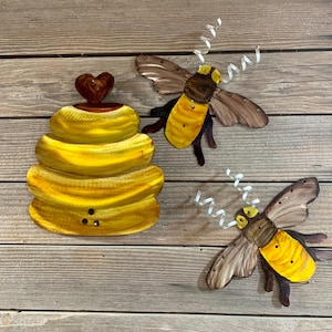 Honeybee/Beehive/Bees/Metal Art/Yard Art