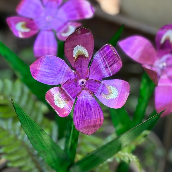 Metal Iris Flower, wild flower , Iris Flower , Flower box Iris.