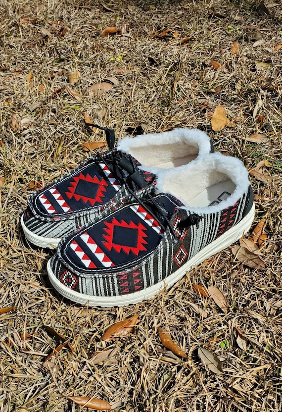 Womens Shoes Tribal Red and Black Shoes Aztec Shoe Tops Leather