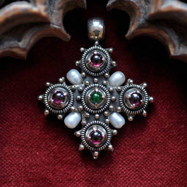 medieval pendant