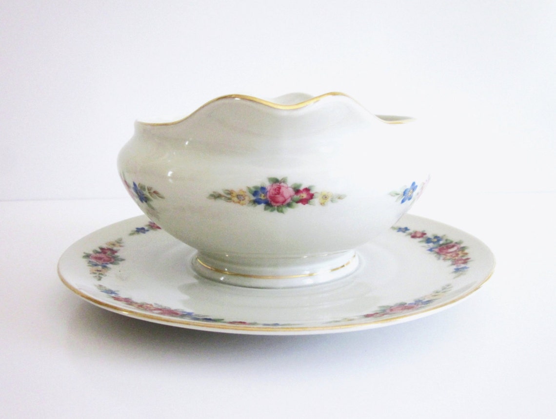 Fine China Gravy Boat W Attached Underplate in Carmen Etsy