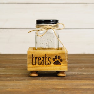 Engraved, Single Jar Size &quot;Treats&quot; with Paw Print Wooden Box with Feet & Mason Jar for Dog Bones, Cat Treats, Pet Food Storage, Kibble, Toys