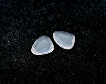 Pietra preziosa al quarzo rosa naturale, gemme al quarzo rosa di qualità AAA +, forma irregolare entrambe le gemme di quarzo rosa piatte piatte, 20X15MM, 1Pc