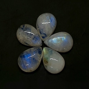 Pierre de lune arc-en-ciel naturelle, pierre de lune de qualité AAA +, pierres de lune cabochons lisses en forme de poire, pierre de naissance du mois de juin, 14X10MM, 1Pc.