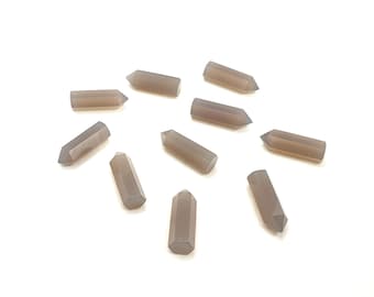 Piedra preciosa de calcedonia gris natural, SANEAMIENTOS de calcedonia de calidad AAA +, Calcedonia en forma de lápiz, Excelentes curaciones de lápiz cortado, 20X06MM, 1Pcs
