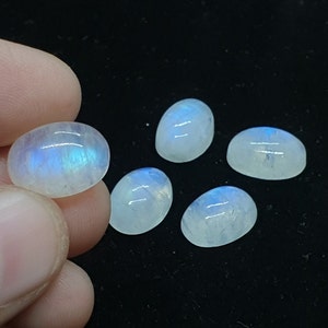 Pietra di luna arcobaleno naturale, pietra di luna di qualità AAA +, cabochon lisci di forma ovale pietre di luna, pietra di nascita del mese di giugno, 14X10MM, 1pc.