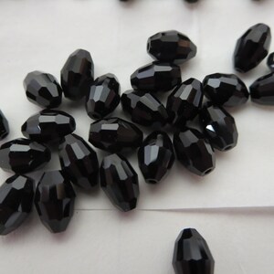 Swarovski Oval Bead Jet 7.5 x 5 mm Art 5200 (12 Perlen)
