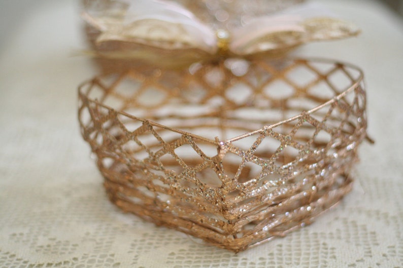 Gold glitter grapevine heart wreath or grapevine basket Etsy