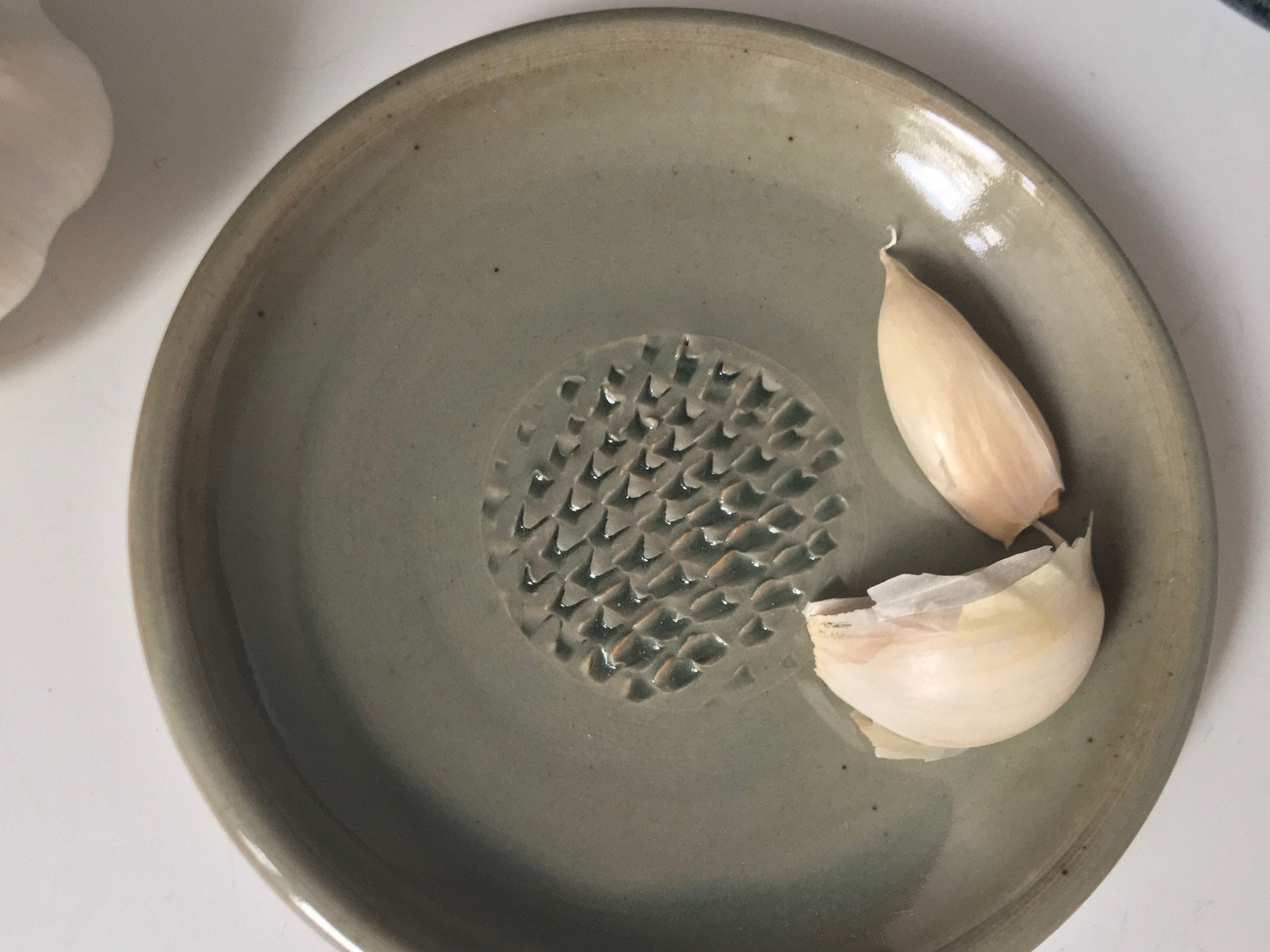 Garlic Grater Plate, Gourmet Ceramic Garlic or Ginger Mincing Dish, oil and herb dipping serving