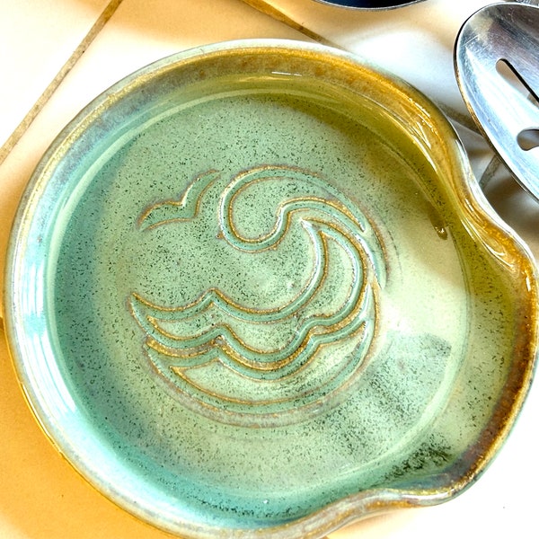 Spoon Rest, Stoneware pottery, ocean wave design, utensil tray, ceramic Plate for cooking Spoon, kitchen Utensil accessory, handmade