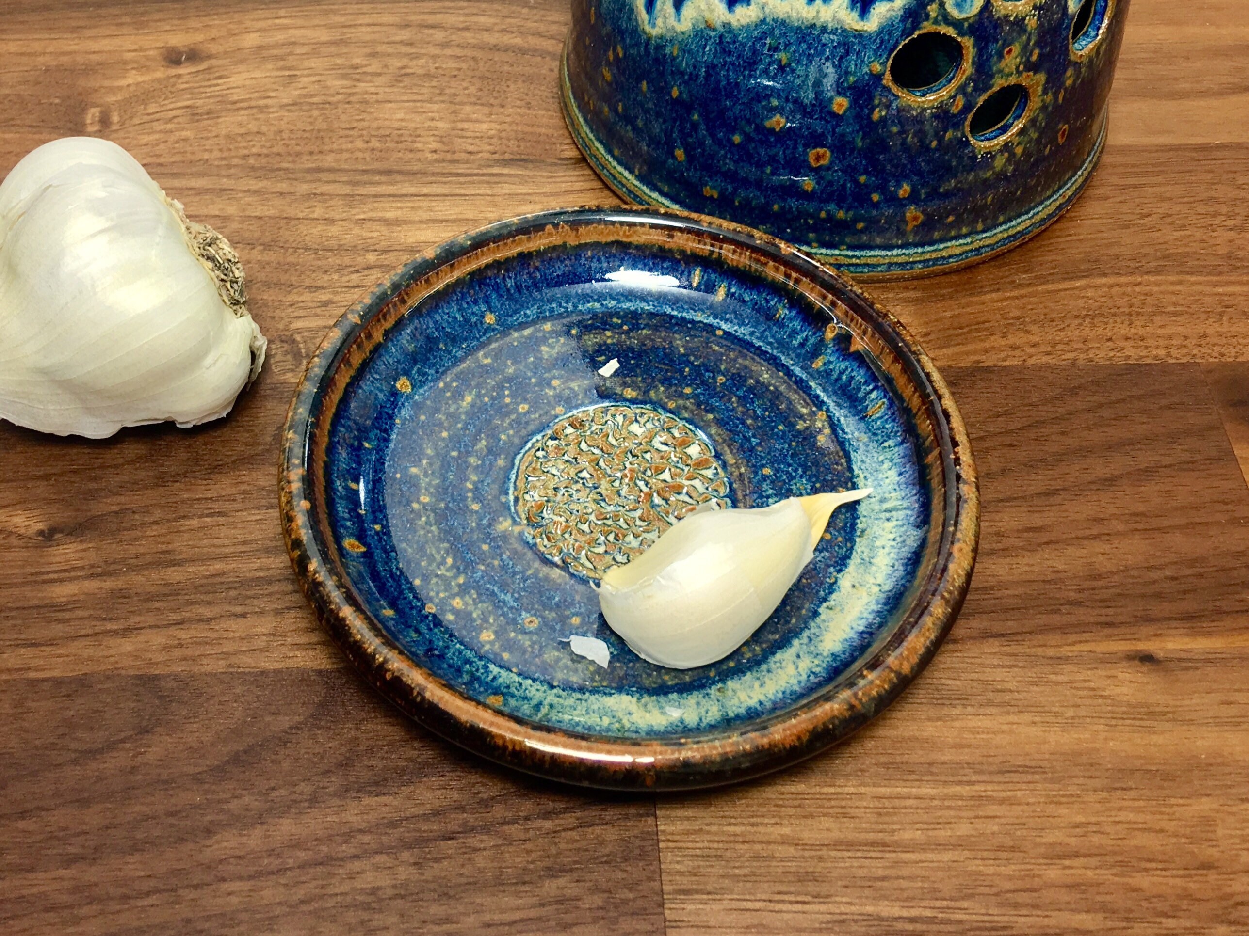 Garlic Grater Plate, Garlic and Oil Dipping Dish, Pottery Garlic Plate