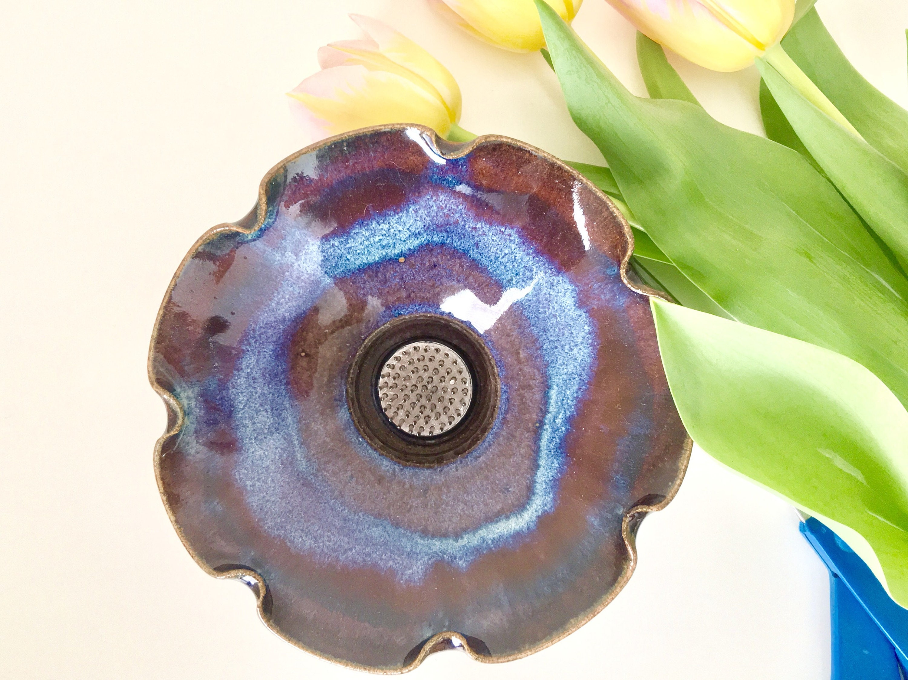 Japanese Style Ikebana Flower arranging vase with fixed Pin Frog