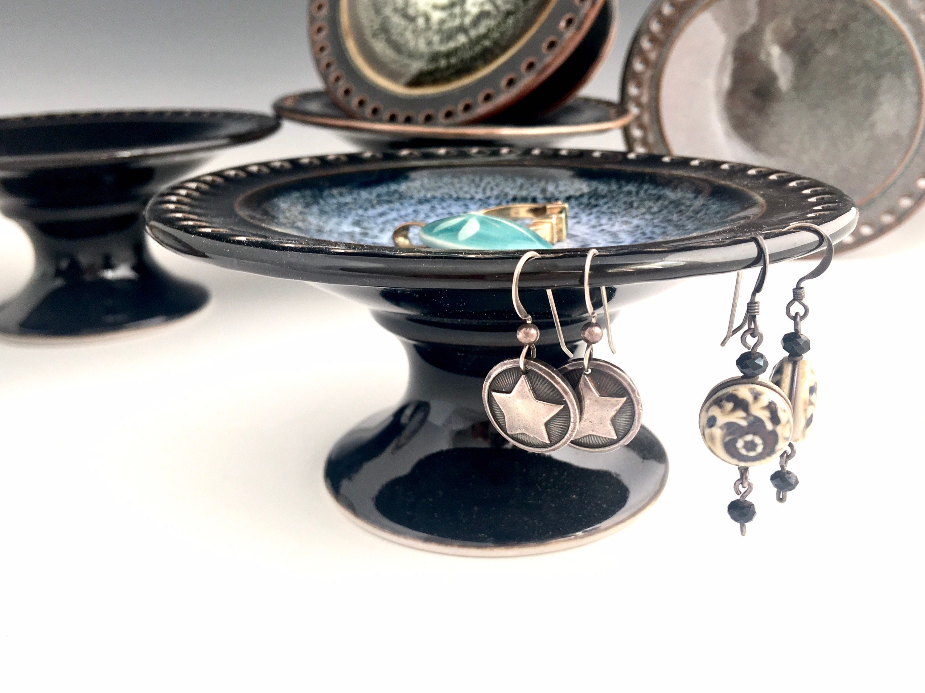 Jewelry Bowl, Porcelain jewelry dish, earring tree, Earring dish, high fired porcelain jewelry