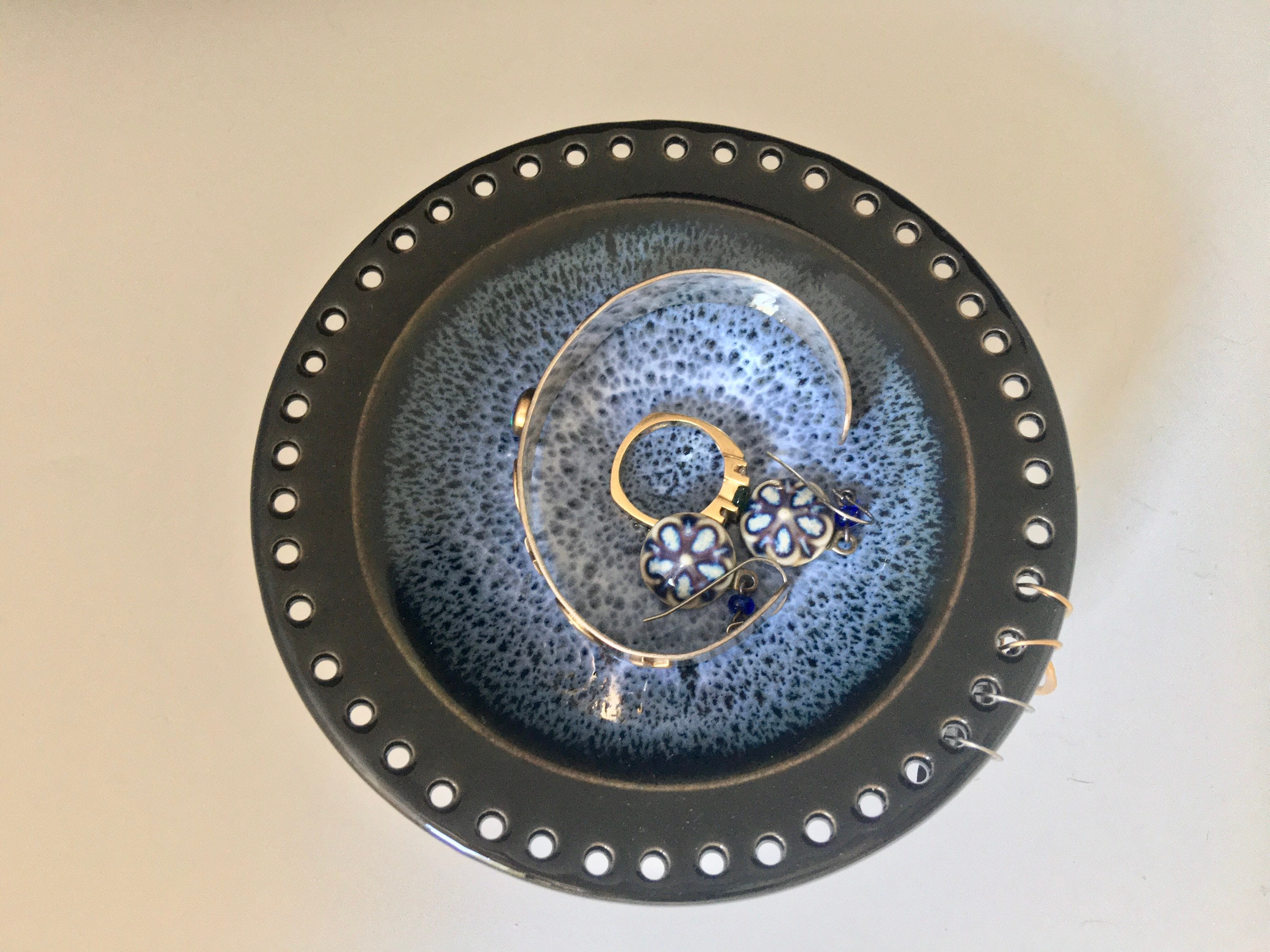 Jewelry Bowl, Porcelain jewelry dish, earring tree, Earring dish, high fired porcelain jewelry