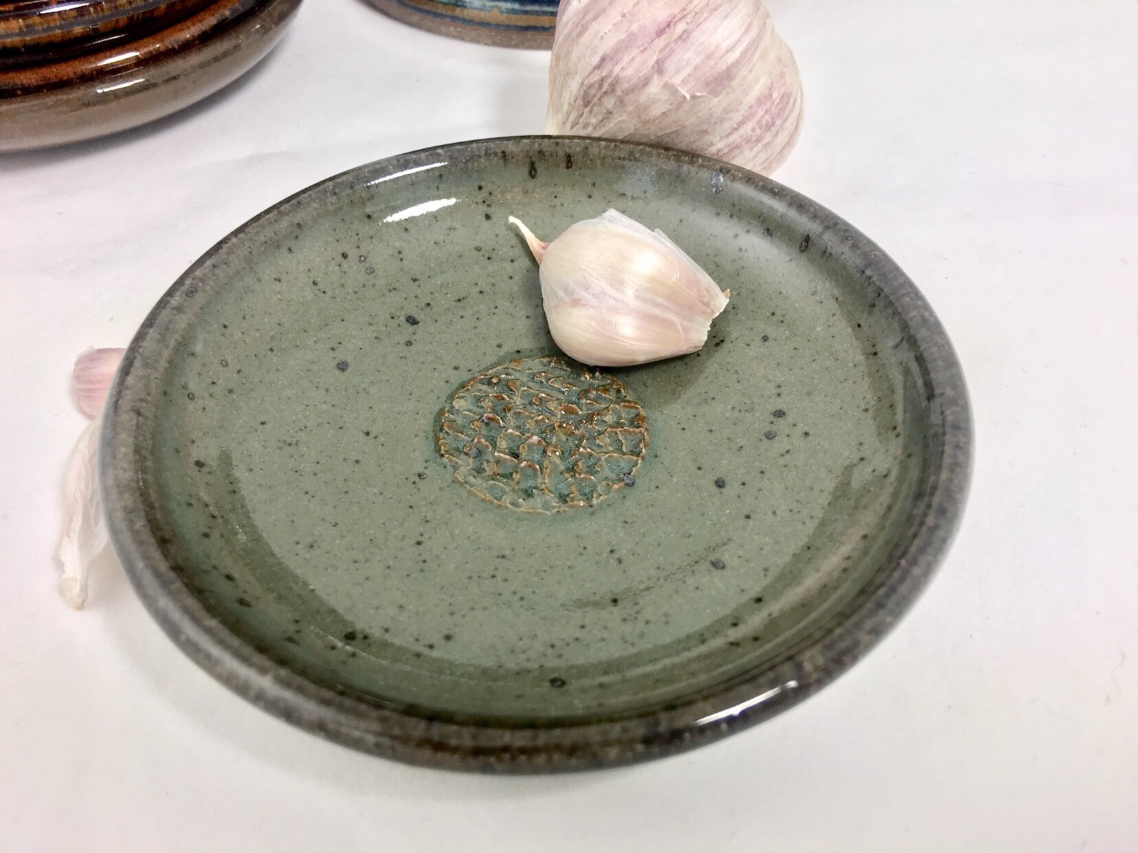 Garlic Grater Plate, Ceramic Garlic or Ginger Mincing Dish