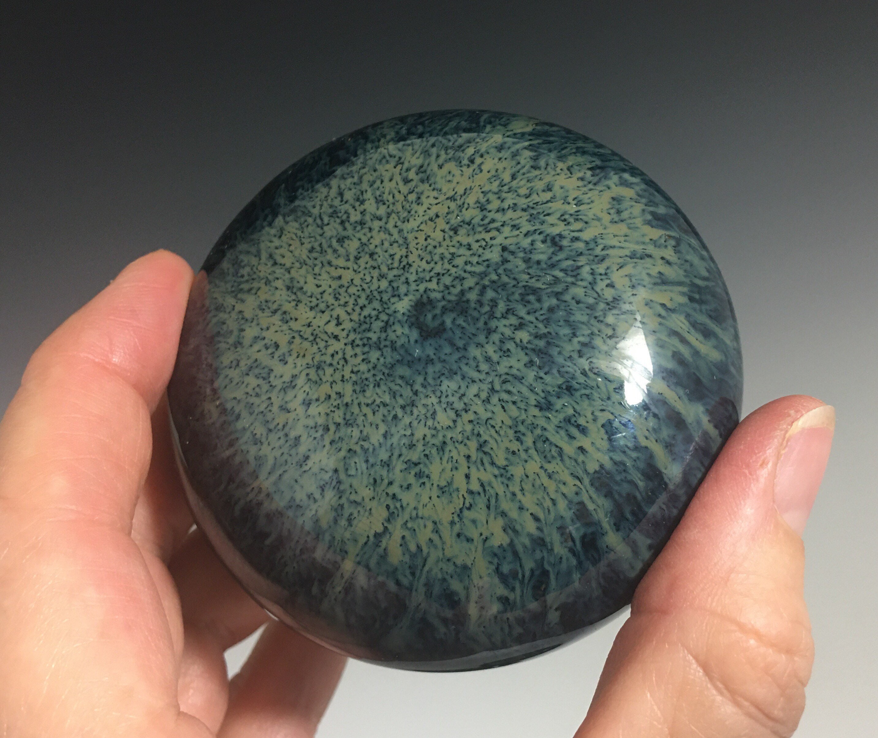 Salt Shaker, Stopperless Salt or Pepper Shaker, No Cork Salt and Pepper