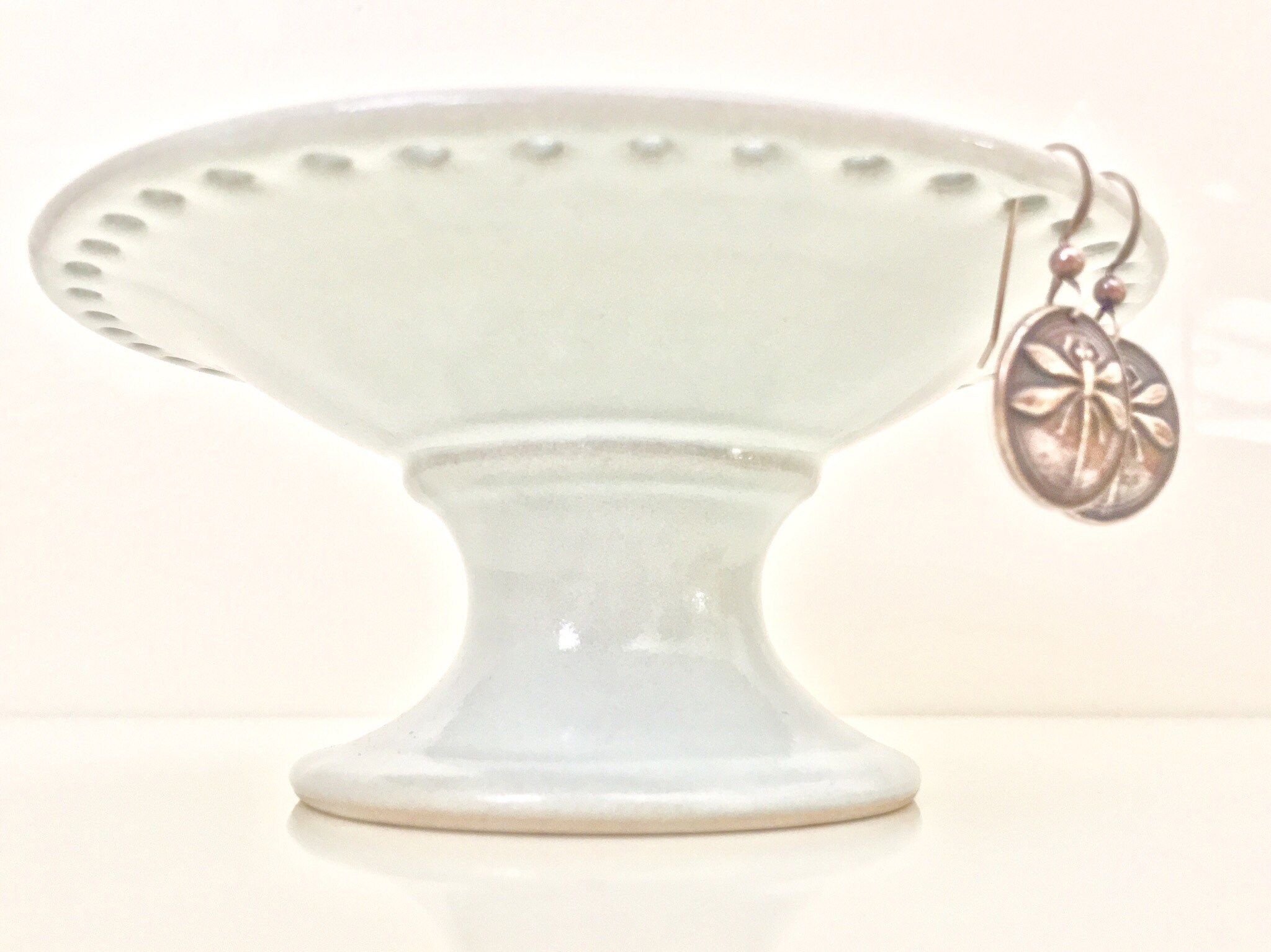 Porcelain Pedestal jewelry Bowl / Ring Dish / earring tree display