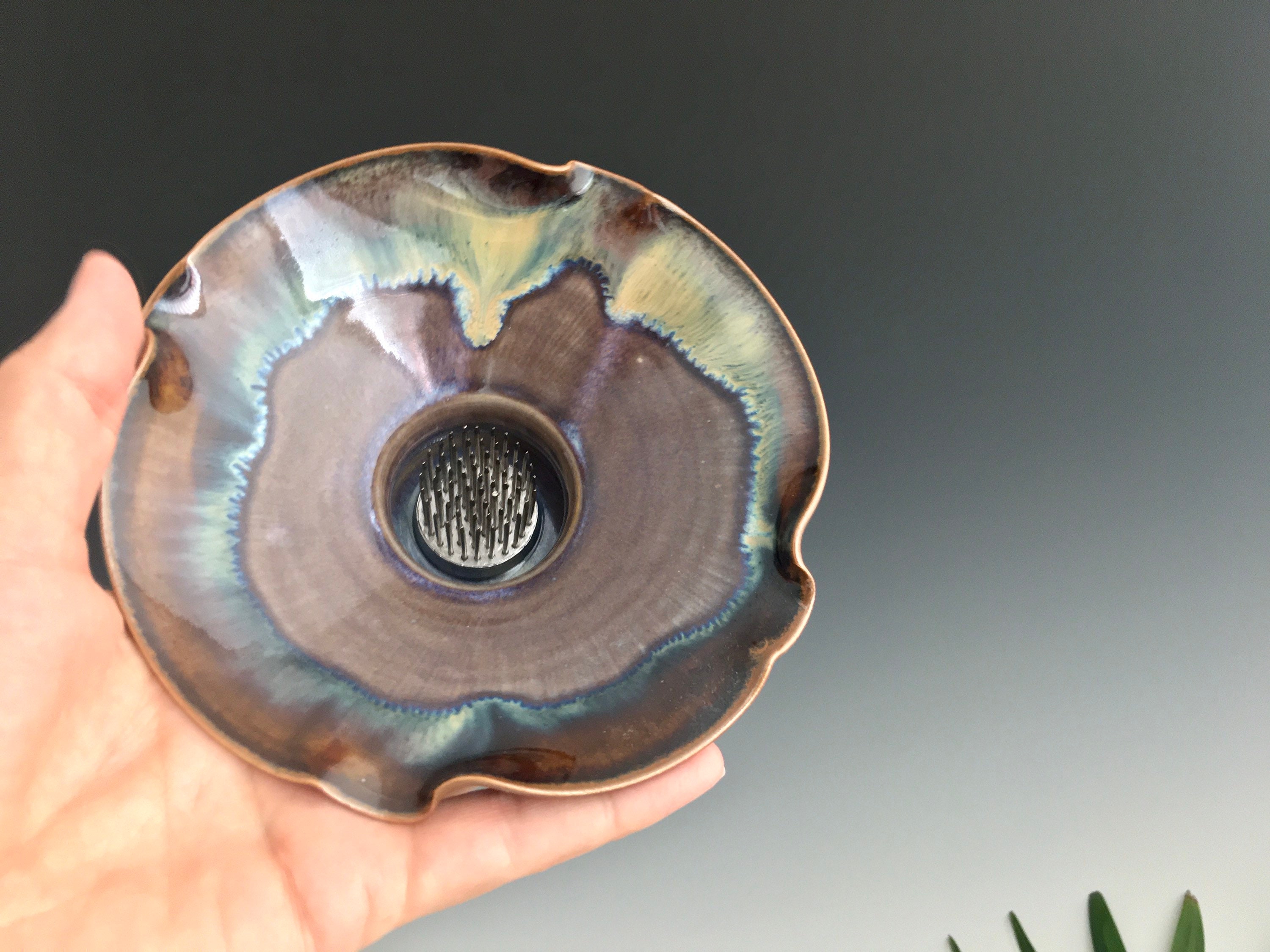 Ikebana with Pin Frog, Japanese Style Flower Arranging Vase