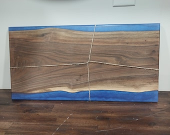 Legno di noce con tagliere in resina blu brillante