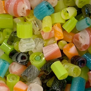 COE 90/ GlowRini! A grab bag of different colour & style glow in the dark murrini