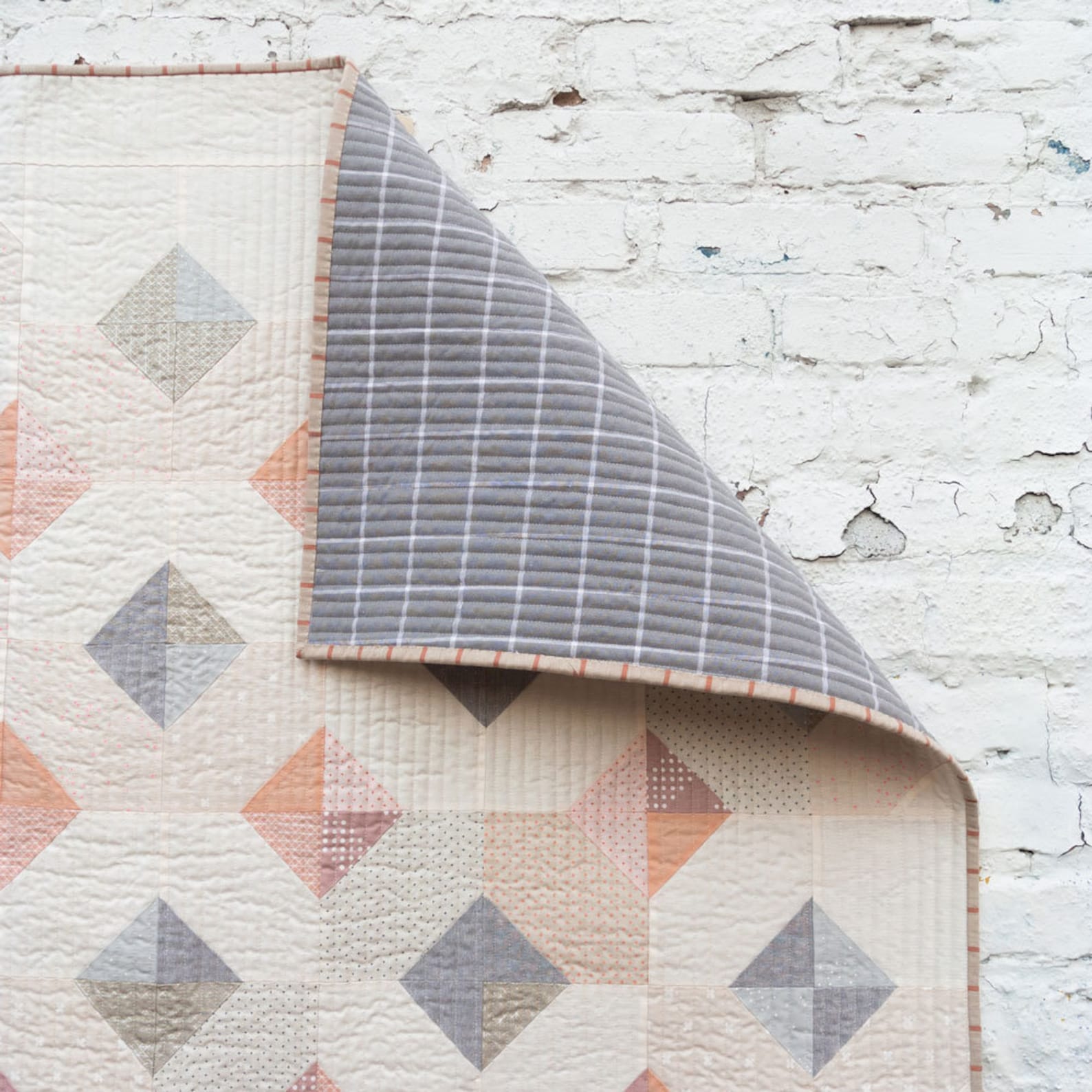 Glitter & Glow Quilt Pattern PDF Download - Best Beginner Quilting ...
